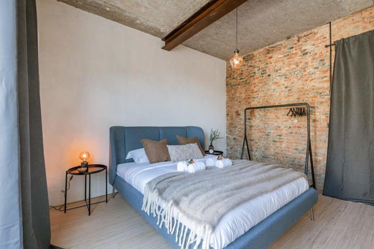 Huswell - Industrial Apartment With Terrace In Amberes Exterior foto